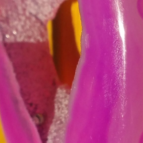 NATURAL HOLE DRUZY WITH CRYSTAL FORMATION - Picture 12 of 12